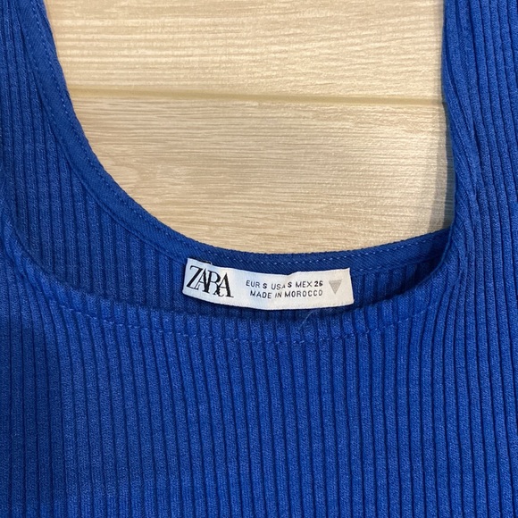 Size small blue cutout dress - Picture 3 of 4